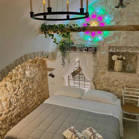 Bed and Breakfast Domus Klara Turi Exterior foto